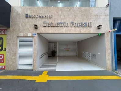 Apartamento com 3 Quartos para alugar, 110m² no Centro, Presidente Prudente