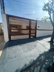 Casa com 2 Quartos à venda, 70m² no Parque Residencial Dom Lafayete Libanio, São José do Rio Preto