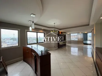 Apartamento com 3 Quartos para alugar, 200m² no Centro, Gravataí