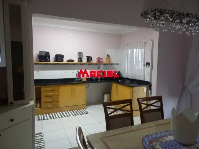 Casa com 4 Quartos à venda, 147m² no Cidade Morumbi, São José dos Campos