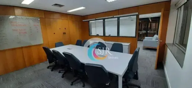 Sala Comercial para alugar, 212m² no Vila Olímpia, São Paulo