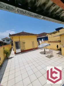 Casa com 2 Quartos à venda, 128m² no Santa Maria, Santos