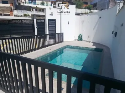 Sobrado com 2 Quartos para alugar, 140m² no Praia dos Sonhos, Itanhaém