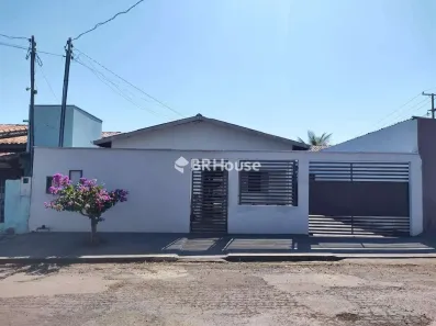 Casa com 3 Quartos à venda, 116m² no Tangará da Serra, Tangará da Serra