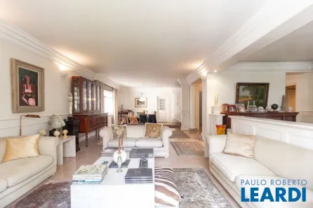 Apartamento com 3 Quartos à venda, 360m² no Bela Vista, São Paulo