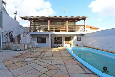Casa com 3 Quartos à venda, 300m² no Rubem Berta, Porto Alegre
