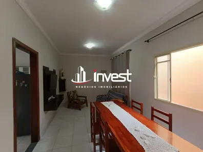 Casa com 3 Quartos à venda, 240m² no Vila Olímpica, Uberaba
