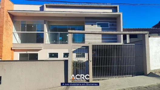 Casa com 3 Quartos à venda, 185m² no Velha Central, Blumenau