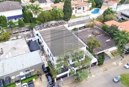 Sala Comercial para alugar, 700m² no Jardim Everest, São Paulo
