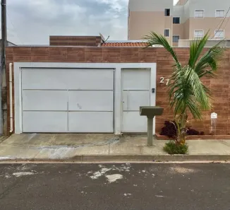 Casa com 4 Quartos à venda, 180m² no Osvaldo Fanceli, Marília