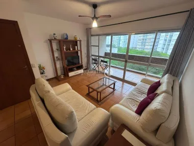 Apartamento com 3 Quartos para alugar, 110m² no Pitangueiras, Guarujá