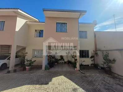 Sobrado com 3 Quartos à venda, 87m² no Uvaranas, Ponta Grossa