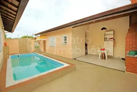 Casa com 3 Quartos à venda, 160m² no Cidade Nova Peruíbe, Peruíbe