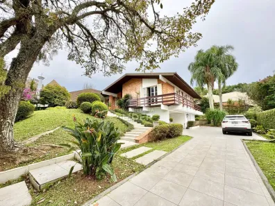 Casa com 5 Quartos à venda, 322m² no Vista Alegre, Curitiba