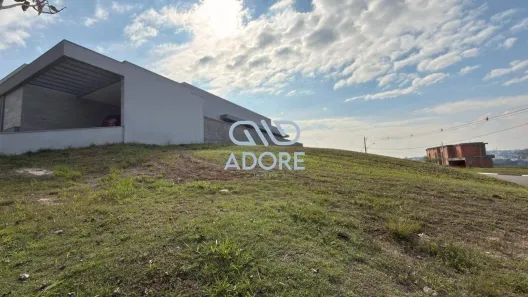 Lote/Terreno à venda, 486m² no Jardim Celani, Salto
