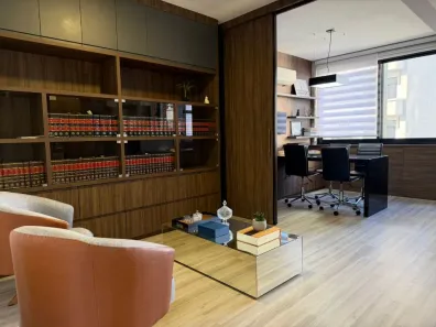 Sala Comercial para venda ou aluguel, 45m² no Centro, Curitiba