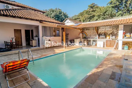 Casa com 4 Quartos à venda, 350m² no Jacarepaguá, Rio de Janeiro