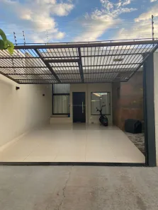 Casa com 2 Quartos à venda, 100m² no Jardim Monte Rei, Maringá