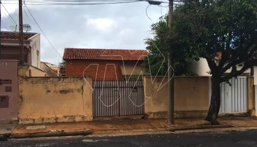 Casa com 3 Quartos à venda, 157m² no Vila José Bonifácio, Araraquara