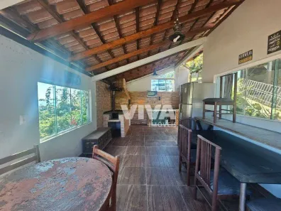 Casa de Condomínio com 3 Quartos para alugar, 250m² no Cabeçudas, Itajaí