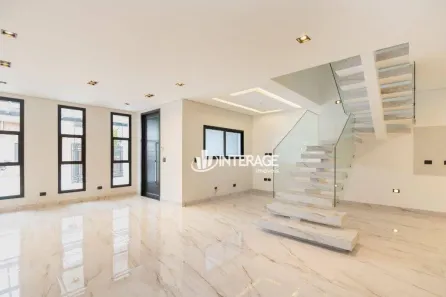 Sobrado com 3 Quartos à venda, 228m² no Vista Alegre, Curitiba