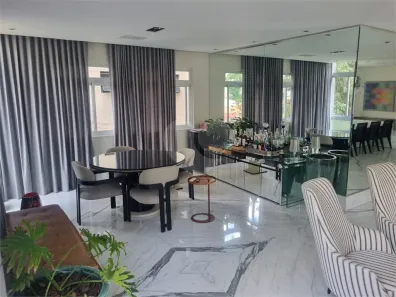 Apartamento com 2 Quartos à venda, 216m² no Cerqueira César, São Paulo