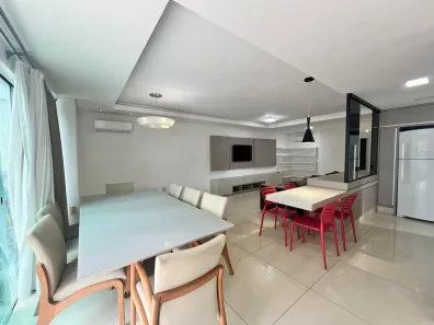 Apartamento com 3 Quartos para alugar, 223m² no Centro, Balneário Camboriú