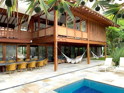 Casa de Condomínio com 5 Quartos para alugar, 550m² no Vista Linda, Bertioga