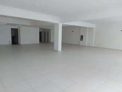 Imóvel Comercial à venda, 200m² no Pioneiros, Balneário Camboriú