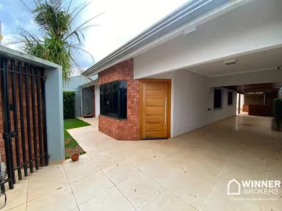 Casa com 3 Quartos para alugar, 140m² no Jardim Dias I, Maringá