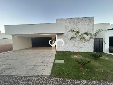 Casa com 3 Quartos à venda, 340m² no Condomínio Vale dos Pássaros, Anápolis