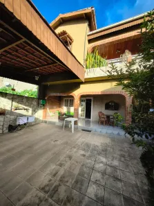 Casa com 4 Quartos à venda, 25m² no Gravatá Centro, Gravatá