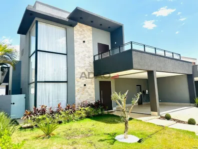 Casa de Condomínio com 4 Quartos à venda, 285m² no Residencial Goiânia Golfe Clube, Goiânia