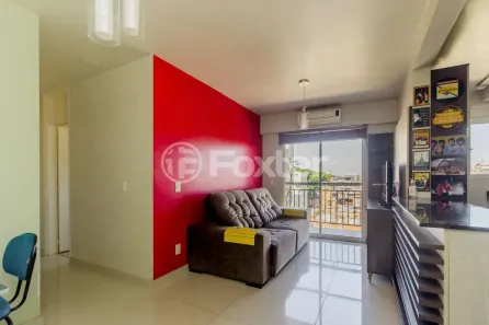 Apartamento com 3 Quartos à venda, 67m² no Camaquã, Porto Alegre