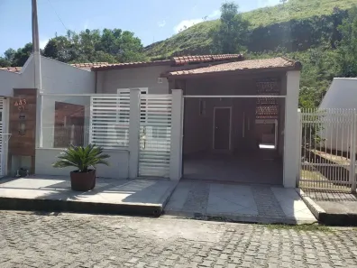 Casa com 2 Quartos à venda, 68m² no Califórnia da Barra, Barra do Piraí