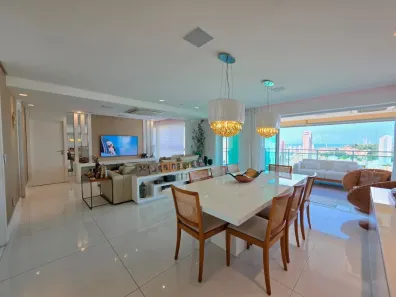 Apartamento com 4 Quartos à venda, 228m² no Petrópolis, Natal