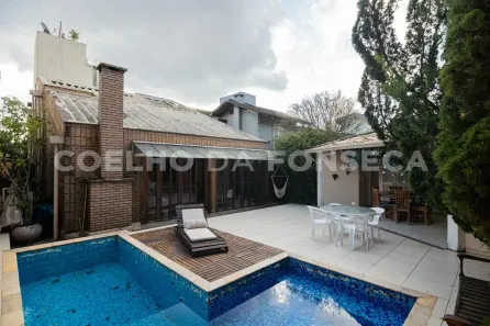Casa com 3 Quartos à venda, 329m² no Vila Inah, São Paulo