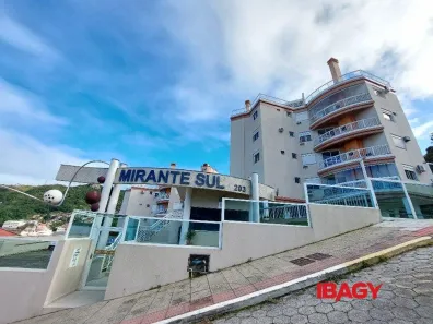 Apartamento com 2 Quartos para alugar, 70m² no Saco dos Limões, Florianópolis