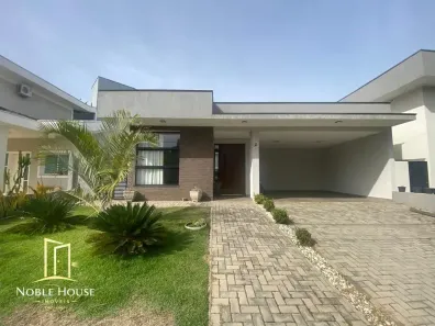 Casa de Condomínio com 3 Quartos à venda, 186m² no Fazenda Santana, Valinhos