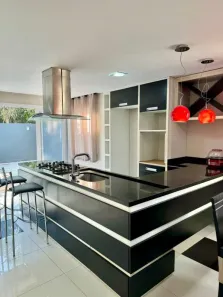Casa com 3 Quartos para alugar, 180m² no Mário Quintana, Porto Alegre