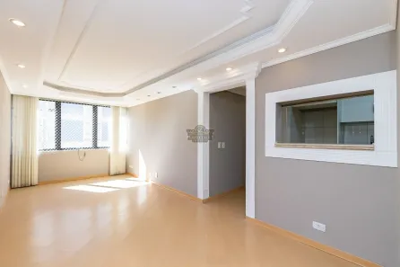 Apartamento com 3 Quartos para alugar, 86m² no São Francisco, Curitiba