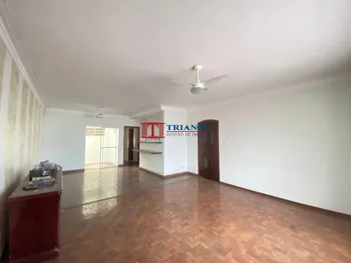 Casa com 3 Quartos à venda, 250m² no Vila Rezende, Piracicaba