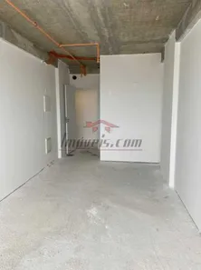 Sala Comercial à venda, 28m² no Freguesia (Jacarepaguá), Rio de Janeiro
