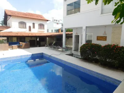 Casa com 5 Quartos à venda, 238m² no Cabral, Nilópolis