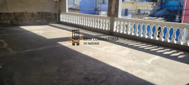 Casa com 5 Quartos à venda, 200m² no Vila Liviero, São Paulo