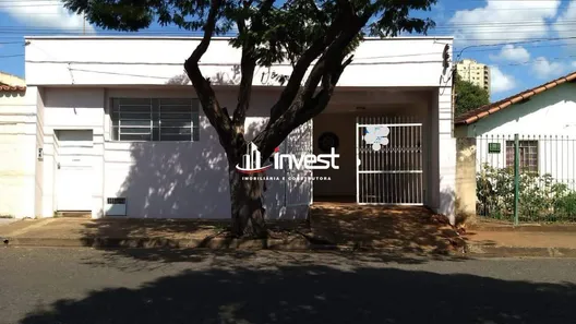 Casa com 3 Quartos à venda, 198m² no Santa Maria, Uberaba