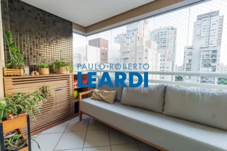 Apartamento com 3 Quartos à venda, 140m² no Vila Olímpia, São Paulo