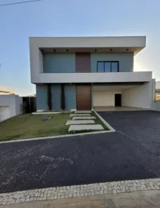 Casa de Condomínio com 4 Quartos à venda, 375m² no Centro, Anápolis