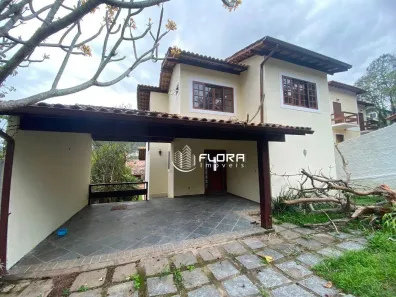 Casa com 3 Quartos à venda, 180m² no Piratininga, Niterói
