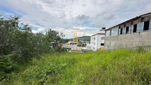 Lote/Terreno à venda, 300m² no Nossa Senhora de Fátima, Penha
